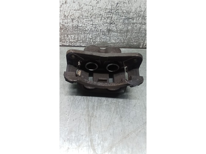 Recambio de pinza freno delantera derecha para kia carnival ii (gq) 2.9 crdi referencia OEM IAM  KMC 01