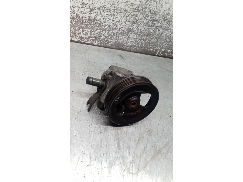 Recambio de bomba direccion para kia carnival ii (gq) 2.9 crdi referencia OEM IAM   01