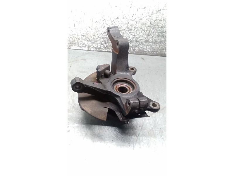 Recambio de mangueta delantera izquierda para kia carnival ii (gq) 2.9 crdi referencia OEM IAM   01