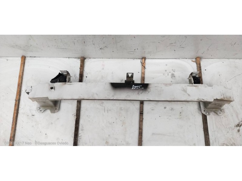 Recambio de refuerzo paragolpes delantero para citroen c5 berlina exclusive referencia OEM IAM 9660501880  