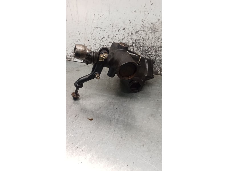 Recambio de caja direccion para land rover defender station wagon (l316, l315) 2.5 td5 4x4 (l316) referencia OEM IAM BE2651106  