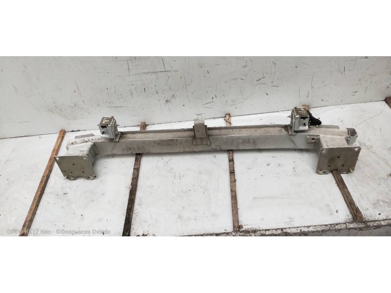 Recambio de refuerzo paragolpes delantero para citroen c5 berlina exclusive referencia OEM IAM 9660501880  