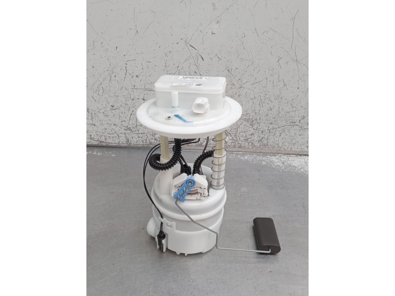 Recambio de bomba combustible para renault captur iii captur e-tech hybrid referencia OEM IAM 172028338R 100129302AC 2025