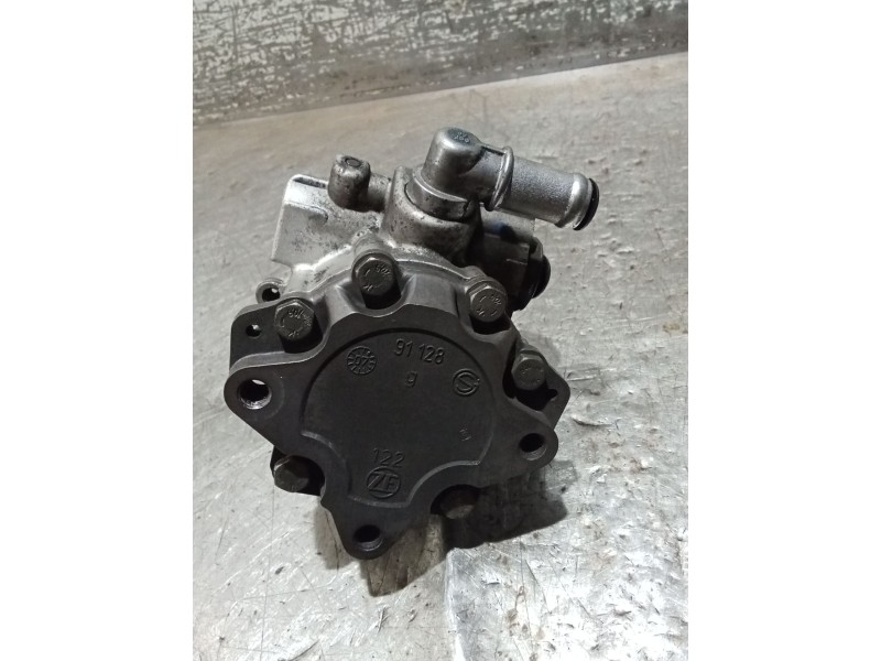 Recambio de bomba direccion para audi a6 c6 avant (4f5) 3.0 tdi quattro referencia OEM IAM   04