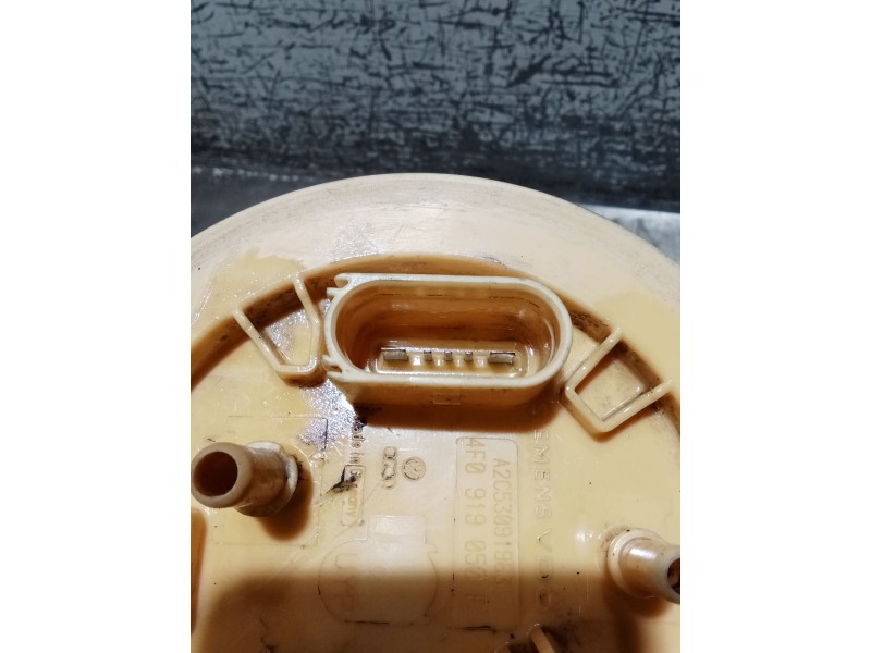 Recambio de bomba combustible para audi a6 c6 avant (4f5) 3.0 tdi quattro referencia OEM IAM A2C53091963 4F0919050F 04