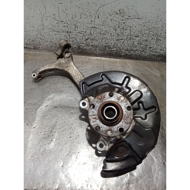 Recambio de mangueta delantera derecha para audi a4 b6 avant (8e5) 2.5 tdi quattro referencia OEM IAM   