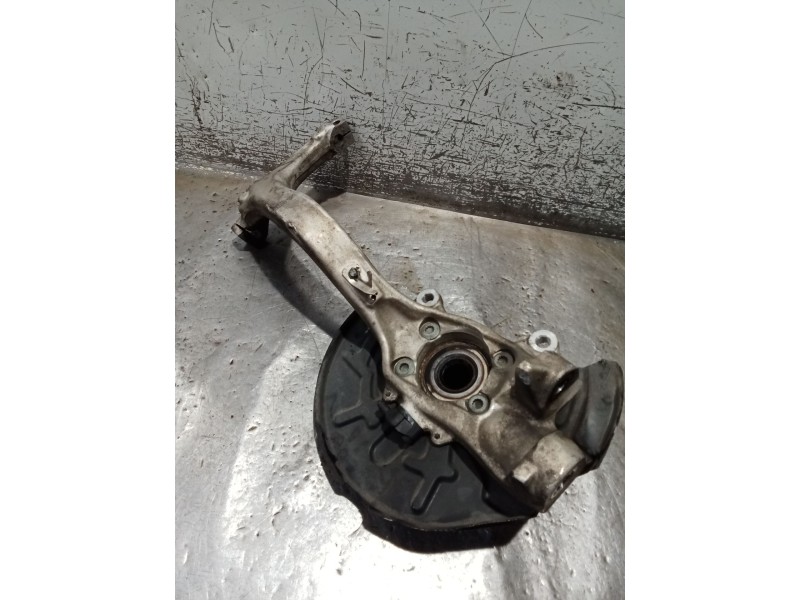 Recambio de mangueta delantera derecha para audi a4 b6 avant (8e5) 2.5 tdi quattro referencia OEM IAM   