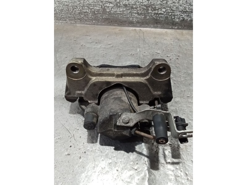 Recambio de pinza freno delantera derecha para audi a4 b6 avant (8e5) 2.5 tdi quattro referencia OEM IAM   