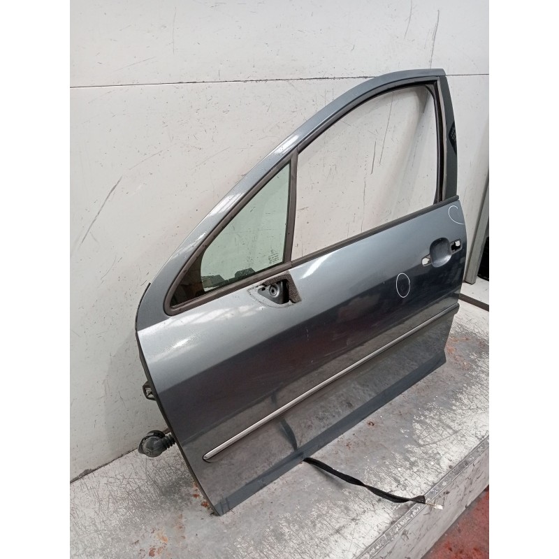 Recambio de puerta delantera izquierda para peugeot 407 (6d_) 2.0 hdi 135 (6drhrh, 6drhre, 6drhrg, 6drhrj) referencia OEM IAM   