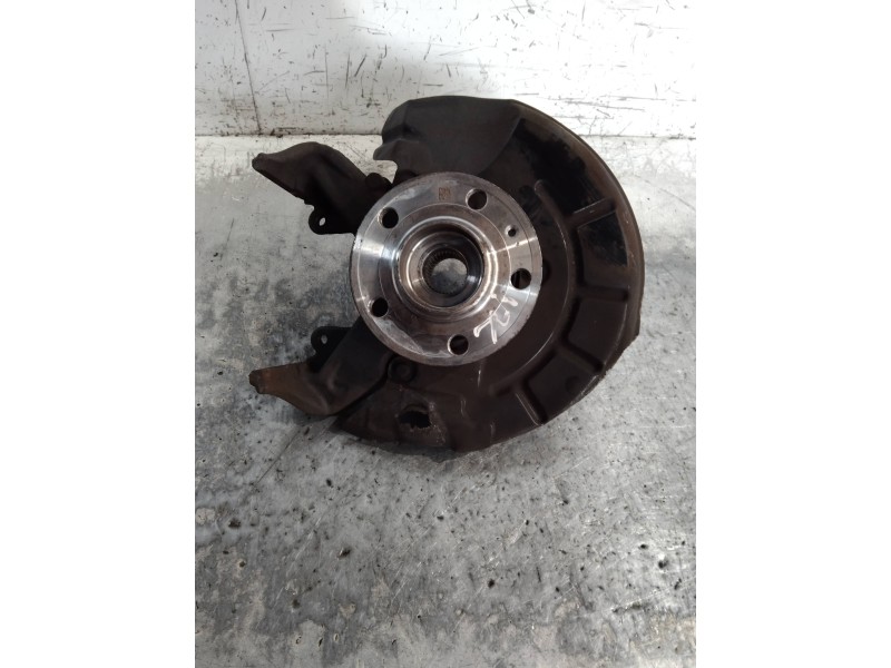 Recambio de mangueta delantera izquierda para volkswagen fox (5z1) básico referencia OEM IAM   