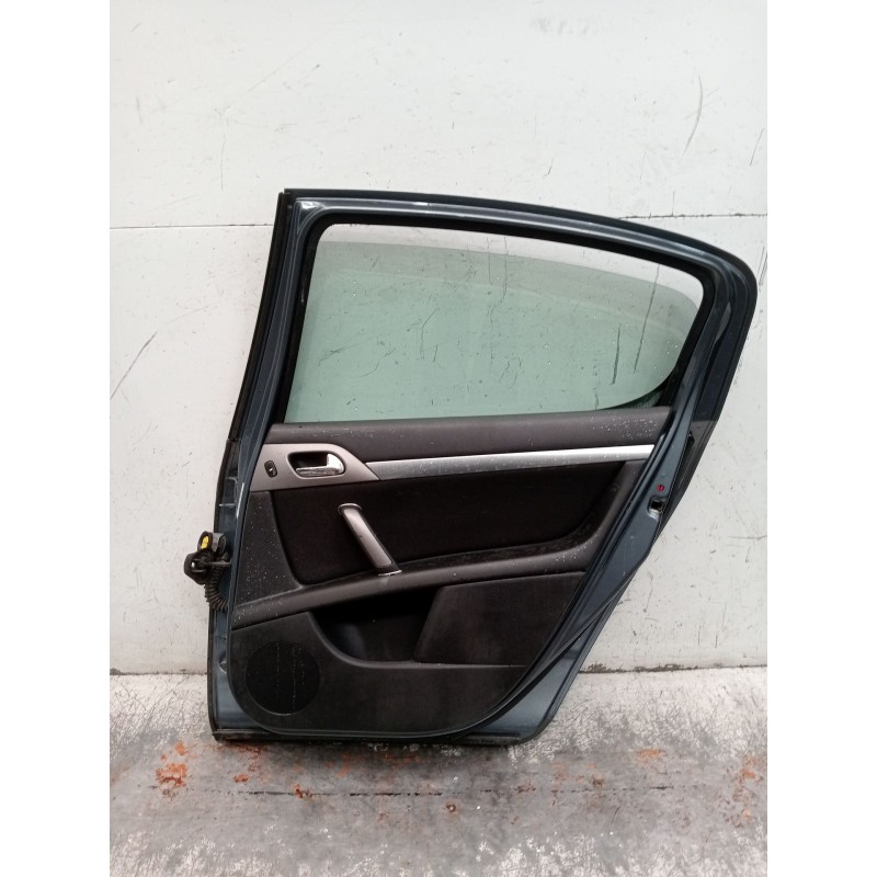 Recambio de puerta trasera derecha para peugeot 407 (6d_) 2.0 hdi 135 (6drhrh, 6drhre, 6drhrg, 6drhrj) referencia OEM IAM   