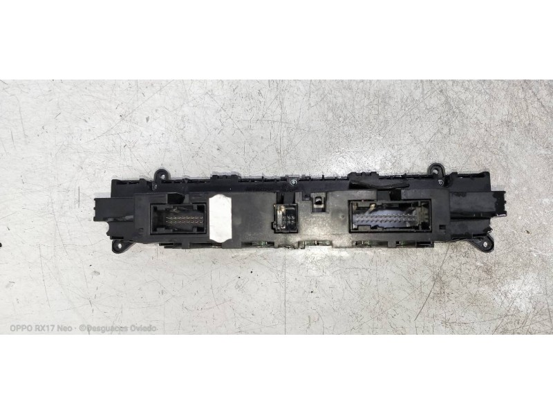 Recambio de mando calefaccion / aire acondicionado para citroen c5 berlina exclusive referencia OEM IAM 96715288CL 5HB00933214 