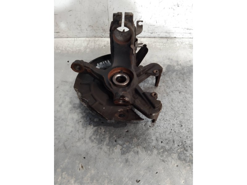 Recambio de mangueta delantera izquierda para volkswagen fox (5z1) básico referencia OEM IAM   