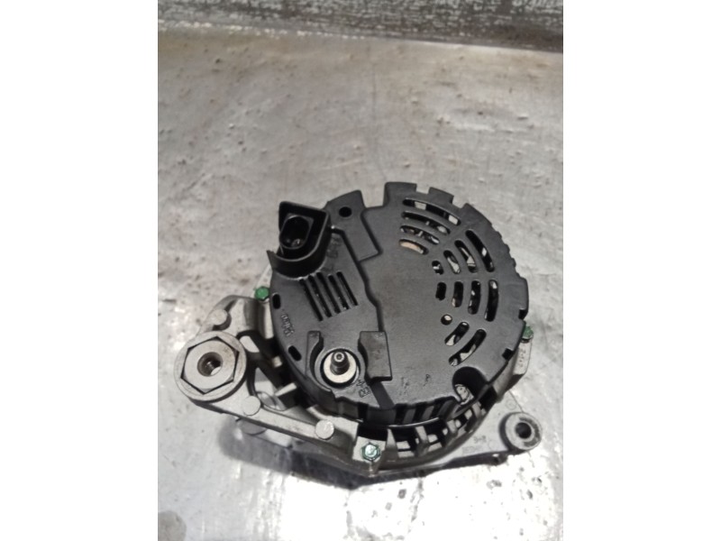 Recambio de alternador para audi a4 b6 avant (8e5) 2.5 tdi quattro referencia OEM IAM 0986044470  