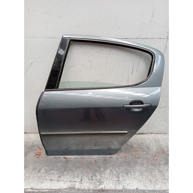 Recambio de puerta trasera izquierda para peugeot 407 (6d_) 2.0 hdi 135 (6drhrh, 6drhre, 6drhrg, 6drhrj) referencia OEM IAM   