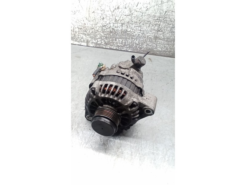 Recambio de alternador para kia carnival ii (gq) 2.9 crdi referencia OEM IAM 373004X003 TA000A56901 01 110A