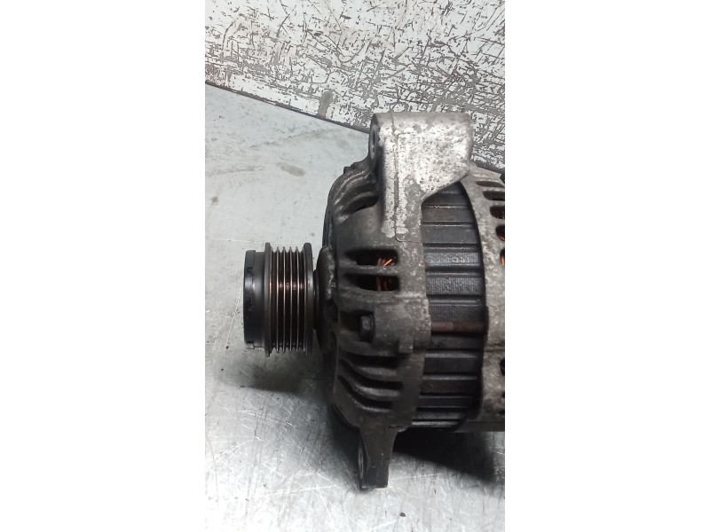 Recambio de alternador para kia carnival ii (gq) 2.9 crdi referencia OEM IAM 373004X003 TA000A56901 01 110A