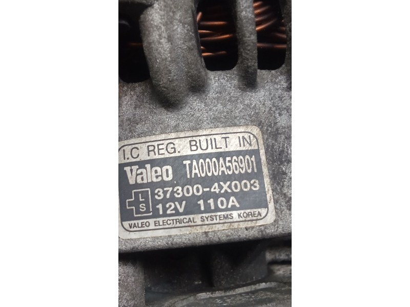 Recambio de alternador para kia carnival ii (gq) 2.9 crdi referencia OEM IAM 373004X003 TA000A56901 01 110A