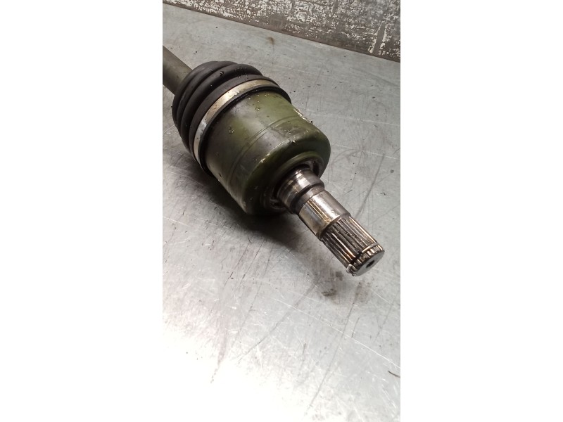 Recambio de transmision delantera izquierda para kia carnival ii (gq) 2.9 crdi referencia OEM IAM CNVJ3MT  01