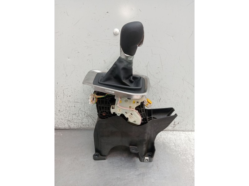 Recambio de palanca cambio para renault captur iii captur e-tech hybrid referencia OEM IAM 349016PC1C 111193816 2025