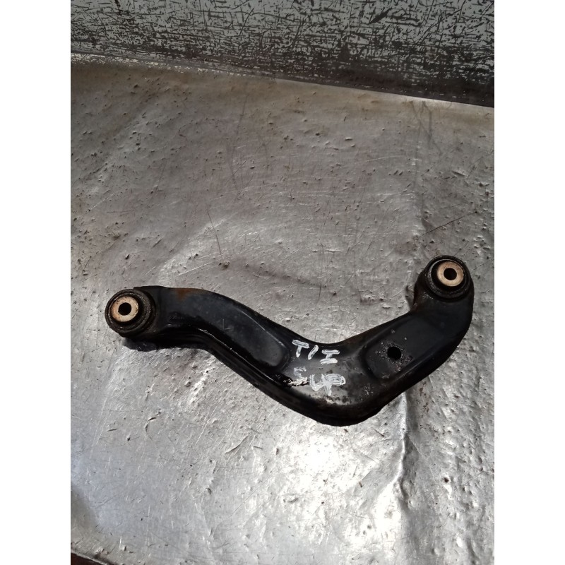 Recambio de brazo suspension superior trasero izquierdo para audi a4 b6 avant (8e5) 2.5 tdi quattro referencia OEM IAM   