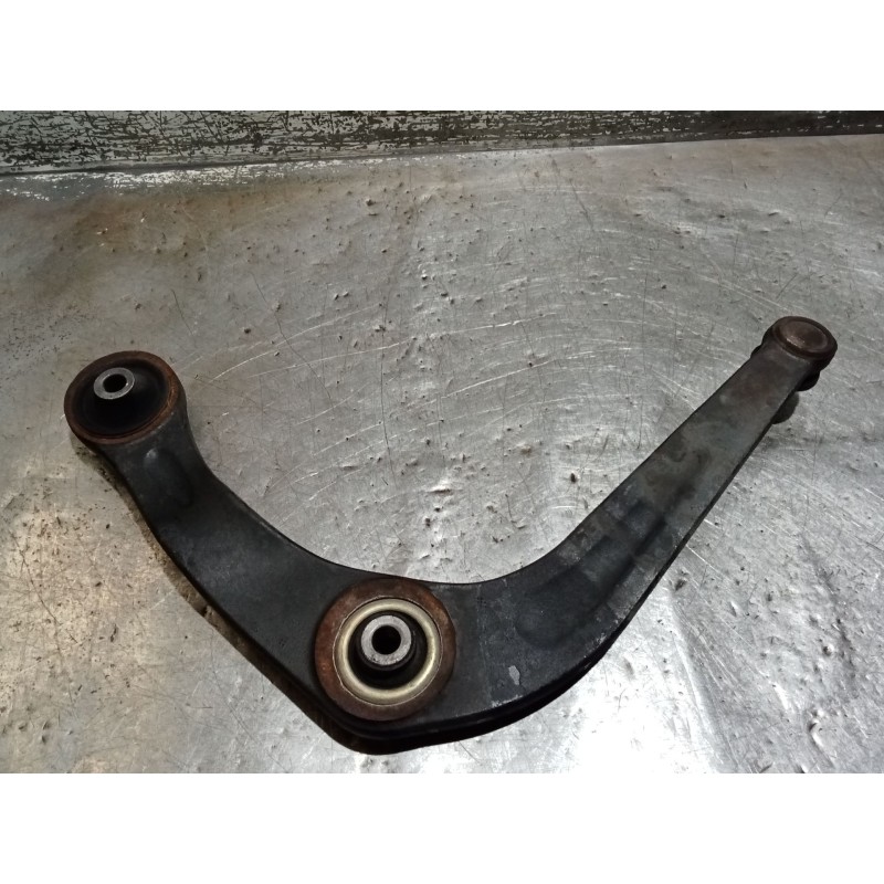 Recambio de brazo suspension inferior delantero derecho para peugeot 206 hatchback (2a/c) 1.4 i referencia OEM IAM   