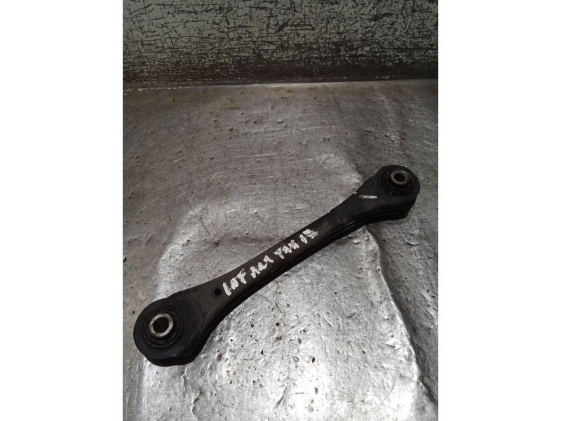 Recambio de brazo suspension inferior trasero izquierdo para hyundai i30 (pde, pd, pden) 1.0 t-gdi referencia OEM IAM 55250G4AA0
