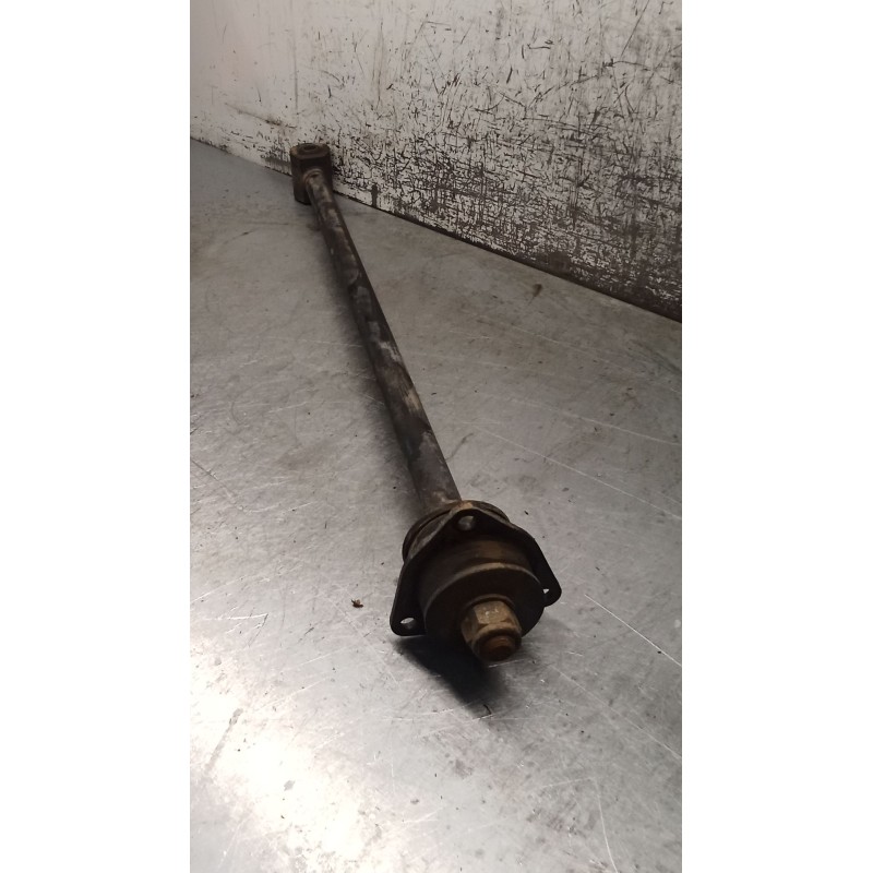 Recambio de tirante trasero derecho para land rover defender station wagon (l316, l315) 2.5 td5 4x4 (l316) referencia OEM IAM   