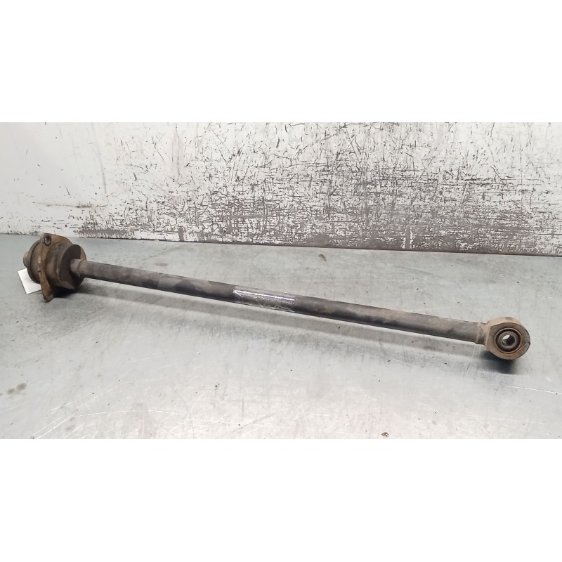 Recambio de tirante trasero izquierdo para land rover defender station wagon (l316, l315) 2.5 td5 4x4 (l316) referencia OEM IAM 