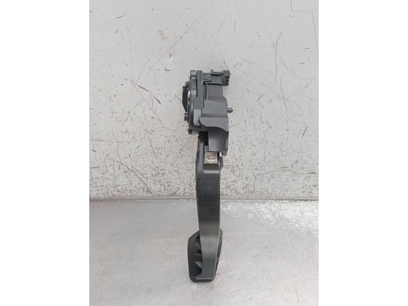 Recambio de potenciometro pedal para renault captur iii captur e-tech hybrid referencia OEM IAM 180100879R 6PV01290205 2026
