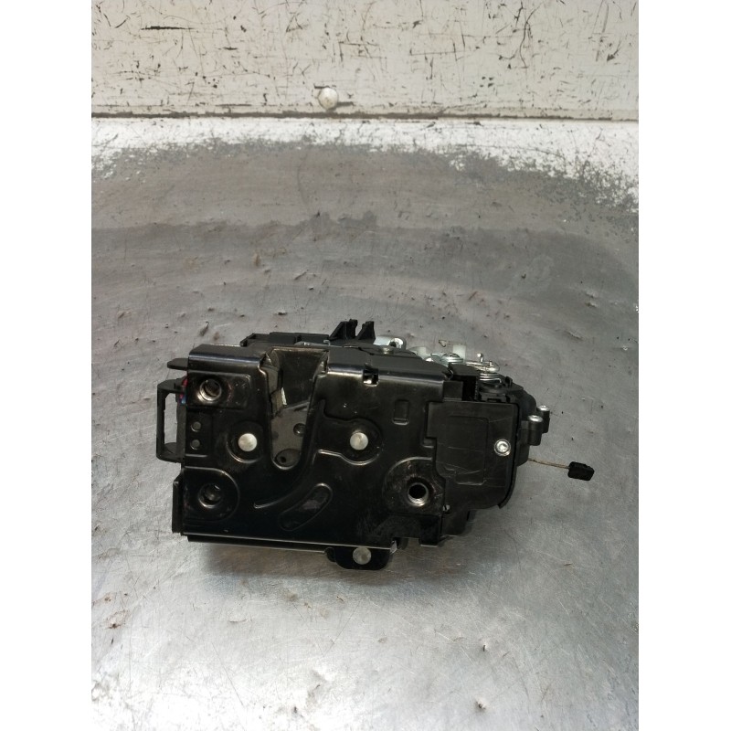 Recambio de motor cierre centralizado delantero derecho para volkswagen polo iv (9n_, 9a_) 1.4 tdi referencia OEM IAM   2005