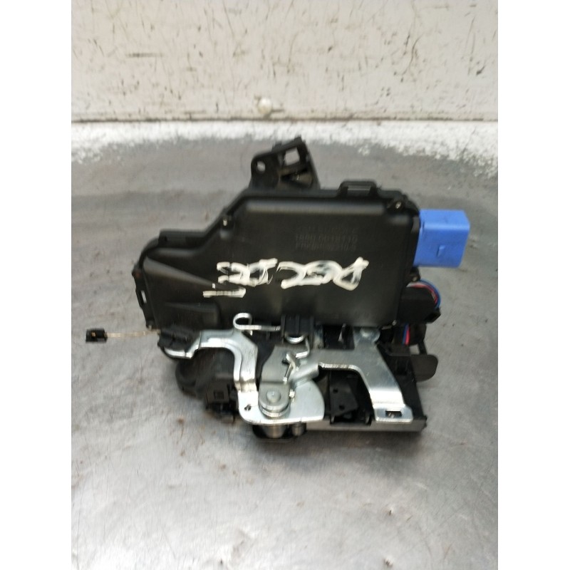 Recambio de motor cierre centralizado delantero derecho para volkswagen polo iv (9n_, 9a_) 1.4 tdi referencia OEM IAM   2005