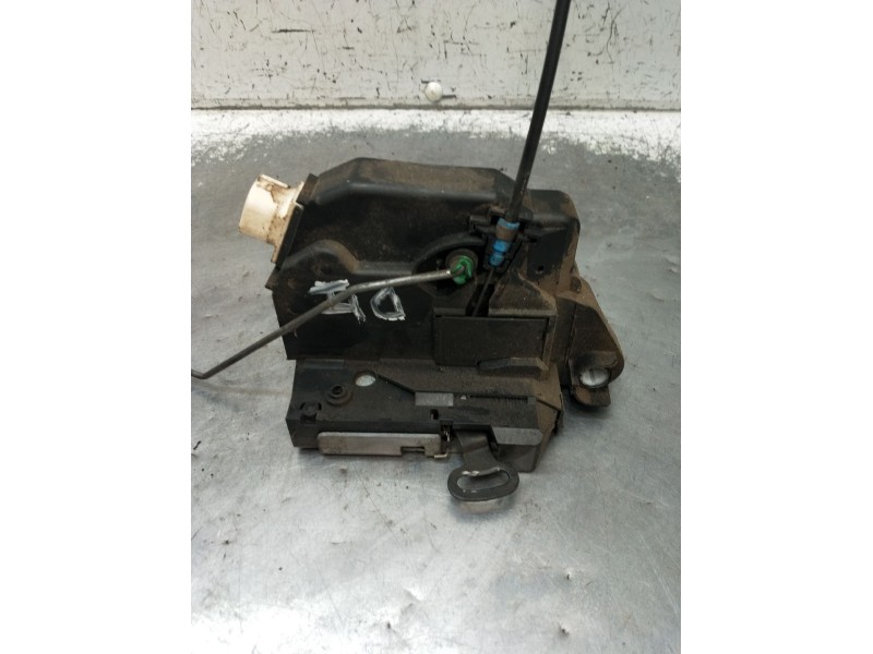 Recambio de motor cierre centralizado delantero izquierdo para land rover freelander i (l314) 2.0 td4 4x4 referencia OEM IAM  3P