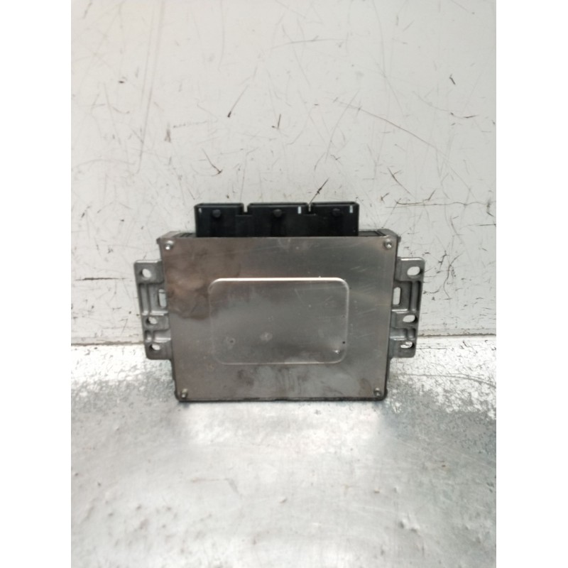 Recambio de centralita motor uce para peugeot 206 hatchback (2a/c) 1.4 i referencia OEM IAM 9637706180 S200023 1998