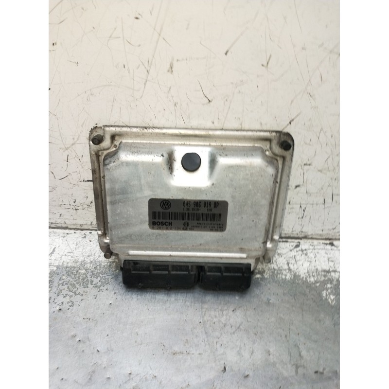 Recambio de centralita motor uce para volkswagen polo iv (9n_, 9a_) 1.4 tdi referencia OEM IAM 0281012194 045906019BP EDC15P 200