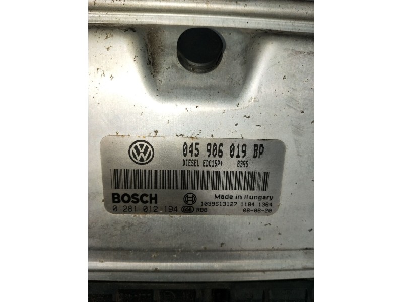Recambio de centralita motor uce para volkswagen polo iv (9n_, 9a_) 1.4 tdi referencia OEM IAM 0281012194 045906019BP EDC15P 200