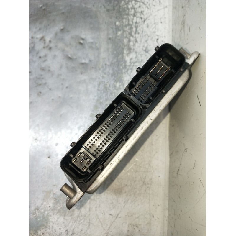 Recambio de centralita motor uce para volkswagen polo iv (9n_, 9a_) 1.4 tdi referencia OEM IAM 0281012194 045906019BP EDC15P 200