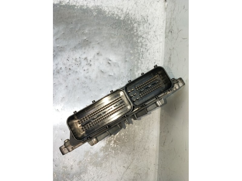 Recambio de centralita motor uce para volvo s60 i (384) 2.4 d referencia OEM IAM 0281012103 30729826A 1039S10667 2000