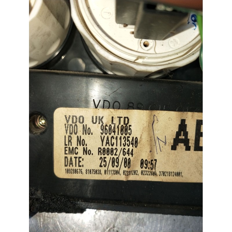 Recambio de cuadro instrumentos para land rover defender station wagon (l316, l315) 2.5 td5 4x4 (l316) referencia OEM IAM 930410