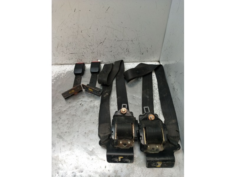 Recambio de juego cinturones delantero para land rover defender station wagon (l316, l315) 2.5 td5 4x4 (l316) referencia OEM IAM