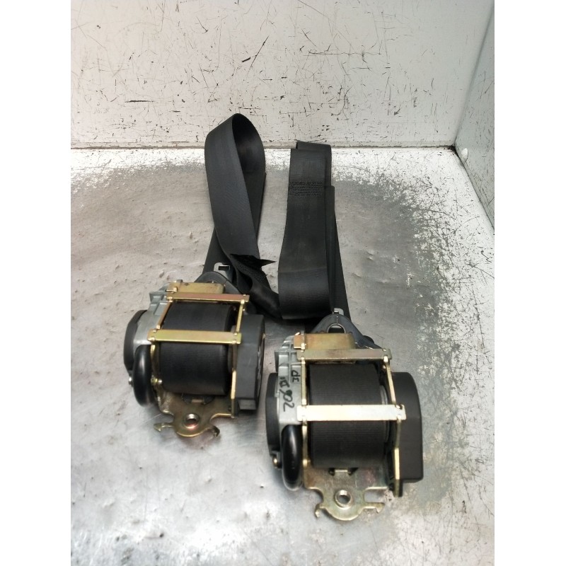 Recambio de juego cinturones delantero para peugeot 206 hatchback (2a/c) 1.4 i referencia OEM IAM  3P 1998