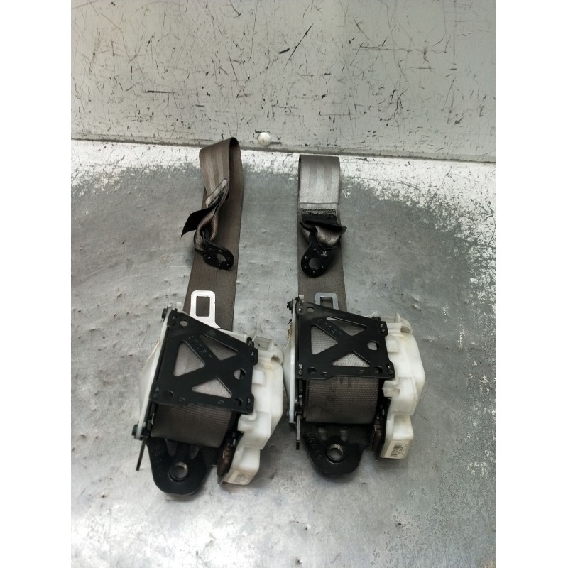 Recambio de juego cinturones trasero para audi a4 b6 avant (8e5) 2.5 tdi quattro referencia OEM IAM  5P 2001