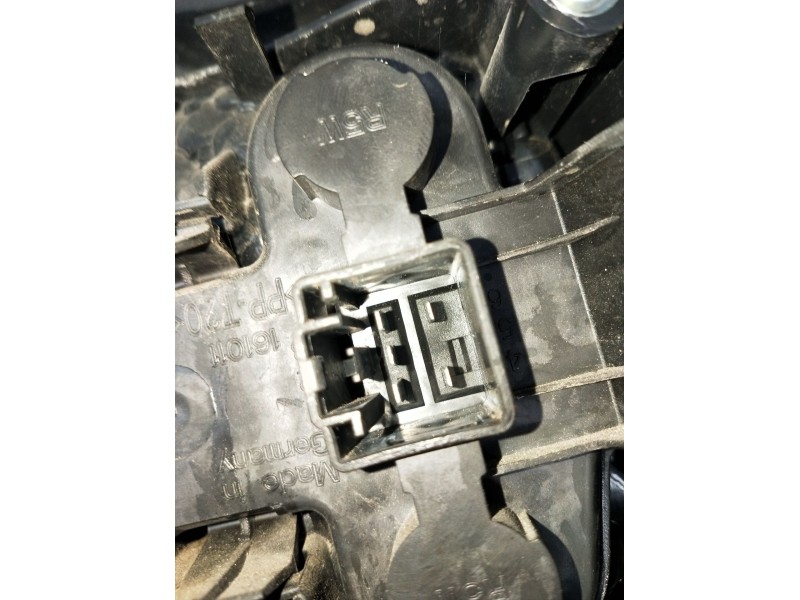 Recambio de piloto trasero izquierdo para volvo s60 i (384) 2.4 d referencia OEM IAM   2000