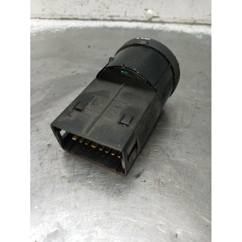 Recambio de mando luces para audi a4 b6 avant (8e5) 2.5 tdi quattro referencia OEM IAM 8E0941531A  2001