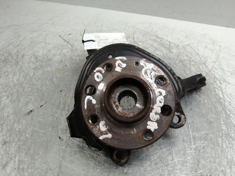 Recambio de mangueta delantera derecha para opel corsa c 1.0 12v cat (z 10 xe / lw3) referencia OEM IAM   