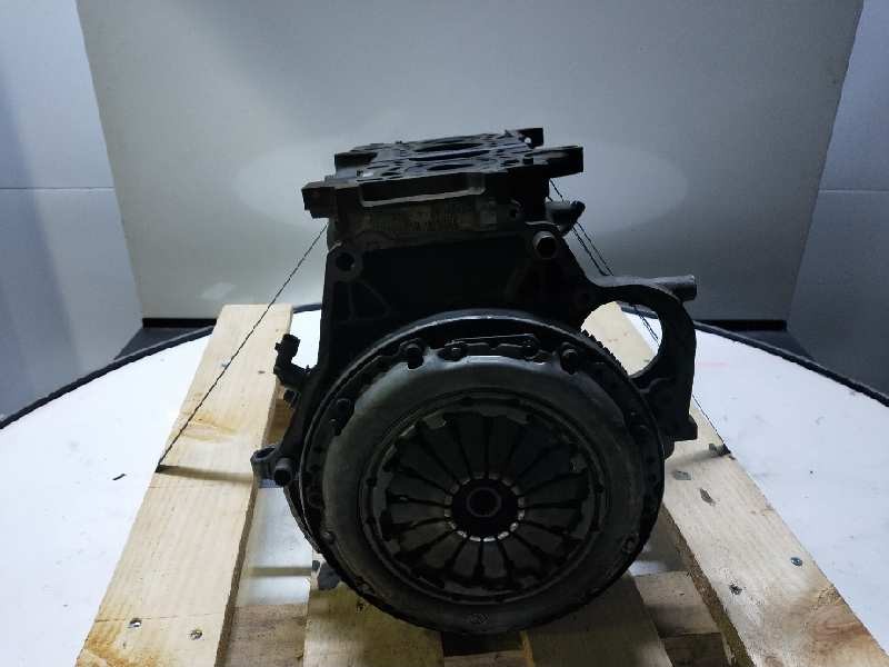 Recambio de despiece motor para opel corsa c blue line referencia OEM IAM Z13DT D351872 