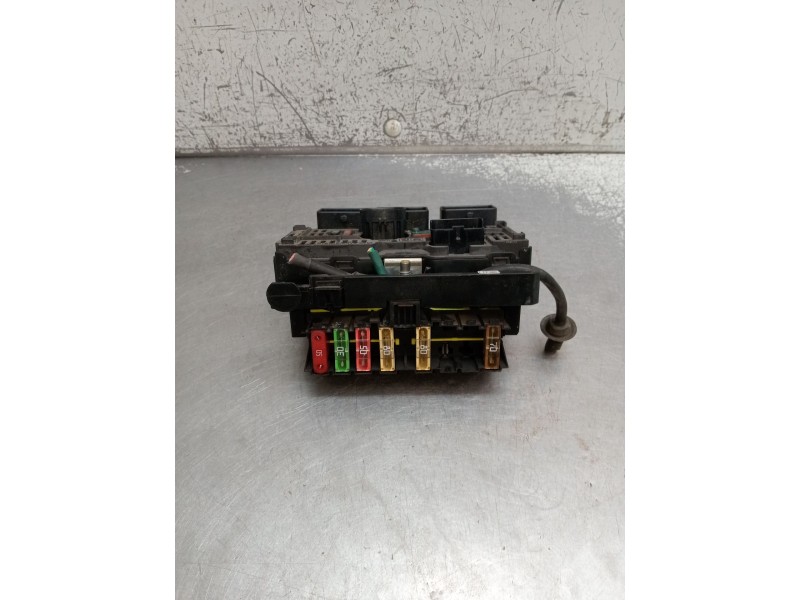 Recambio de caja reles / fusibles para citroën c4 coupe 1.6 16v cat (nfu / tu5jp4) referencia OEM IAM 9661682980 BSML1100 