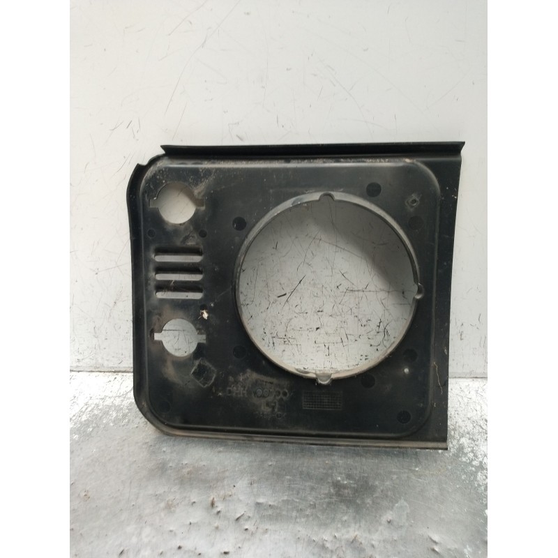 Recambio de rejilla delantera para land rover defender station wagon (l316, l315) 2.5 td5 4x4 (l316) referencia OEM IAM VER FOTO