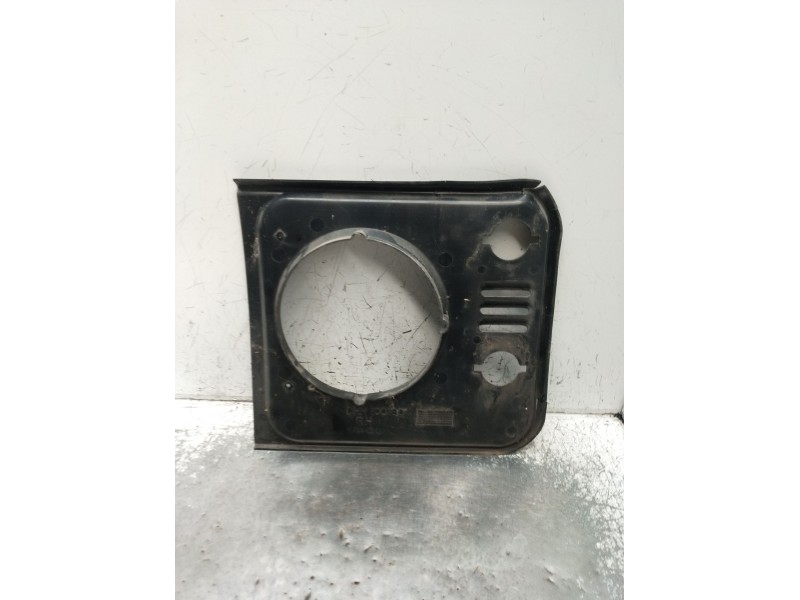 Recambio de rejilla delantera para land rover defender station wagon (l316, l315) 2.5 td5 4x4 (l316) referencia OEM IAM VER FOTO