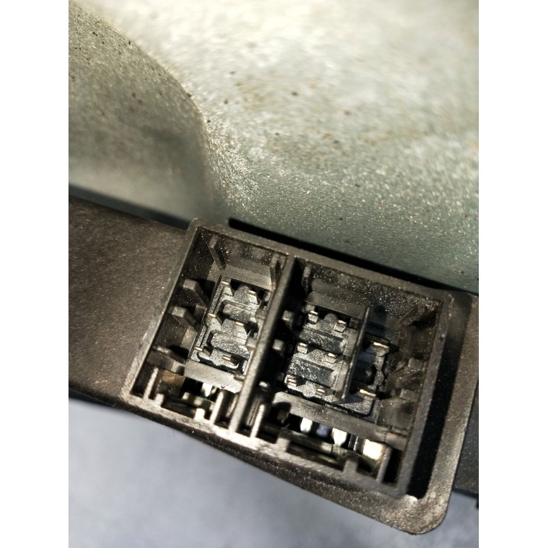 Recambio de elevalunas delantero derecho para volkswagen polo iv (9n_, 9a_) 1.4 tdi referencia OEM IAM 3450480 3P 2005